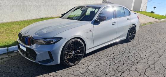 BMW 330e 2.0 16V TURBO HÍBRIDO M SPORT AUTOMÁTICO